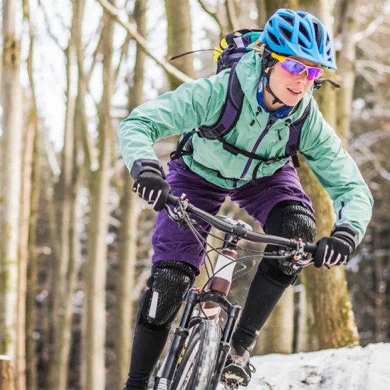 Gants vélo avec homme