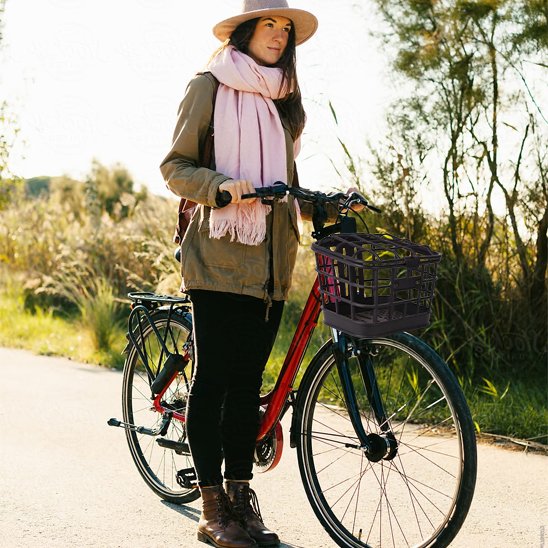 panier vélo avec femme