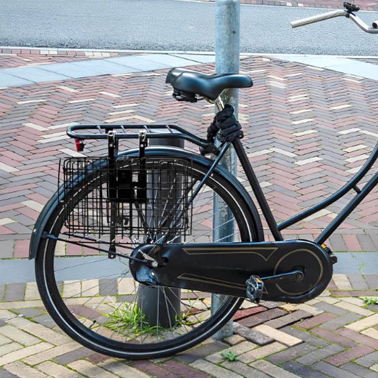 panier vélo sur vélo de côté