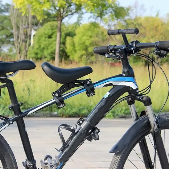 siège enfant vélo sur vélo montagne
