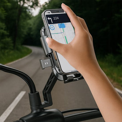 support téléphone vélo action avec main femme