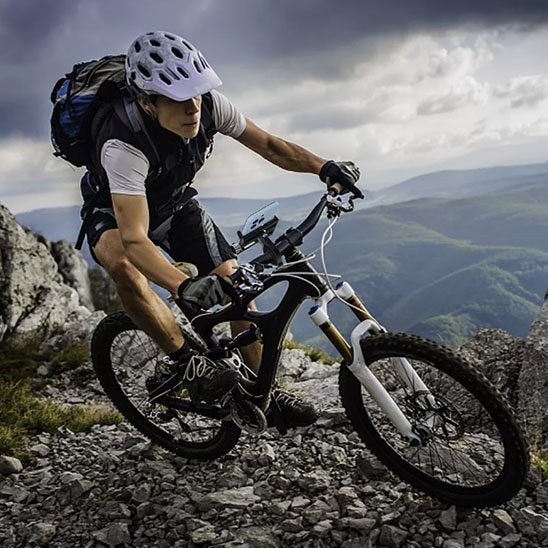 support téléphone vélo avec homme